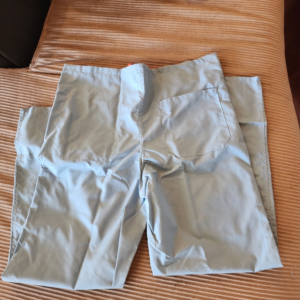 Medline Uniex Scrubs Set - Picture 8 of 8